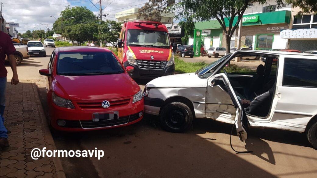 Grave acidente na Avenida Brasília cruzamento da Avenida Goiás bairro Formosinha
