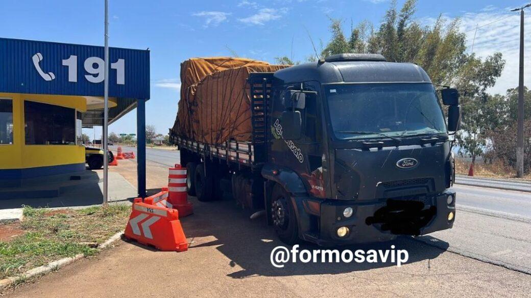 Caminhão carregado com 3,6 toneladas de maconha foi apreendido em Formosa